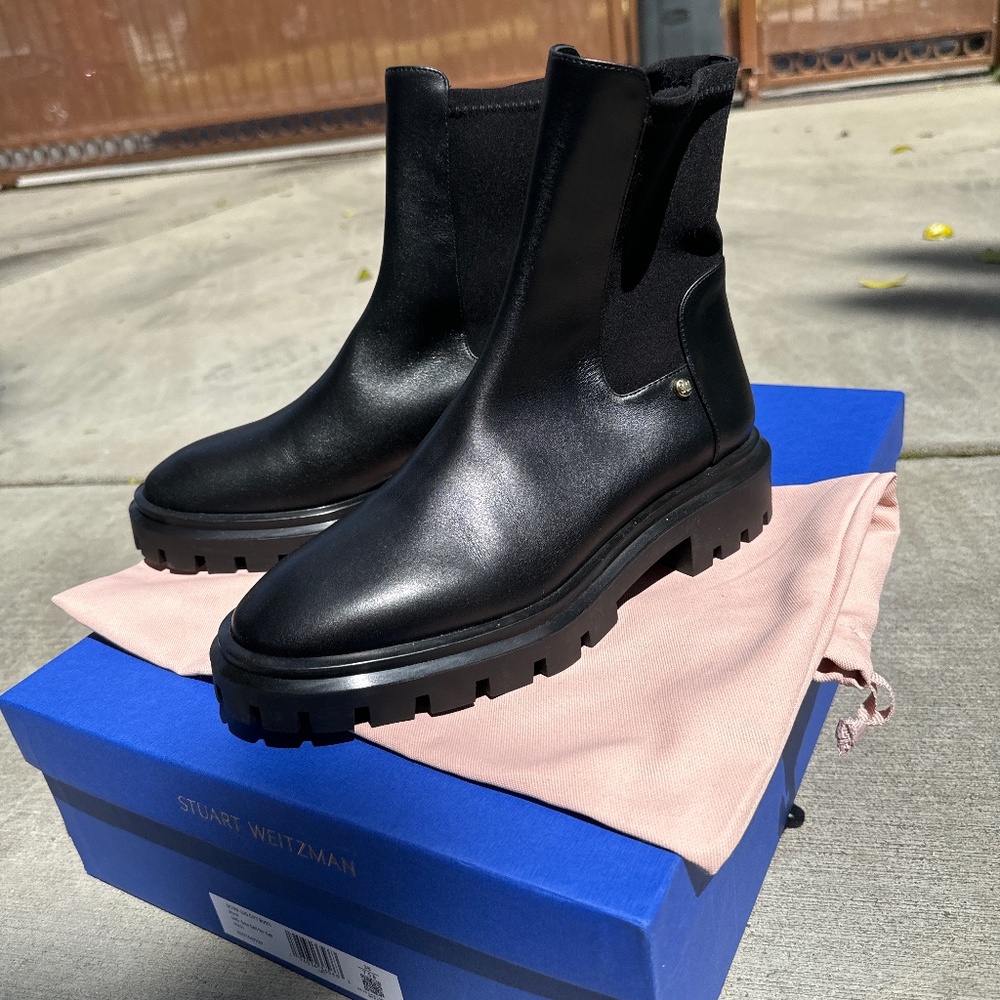 Stuart Weitzman ultra lug city booties size 7.5